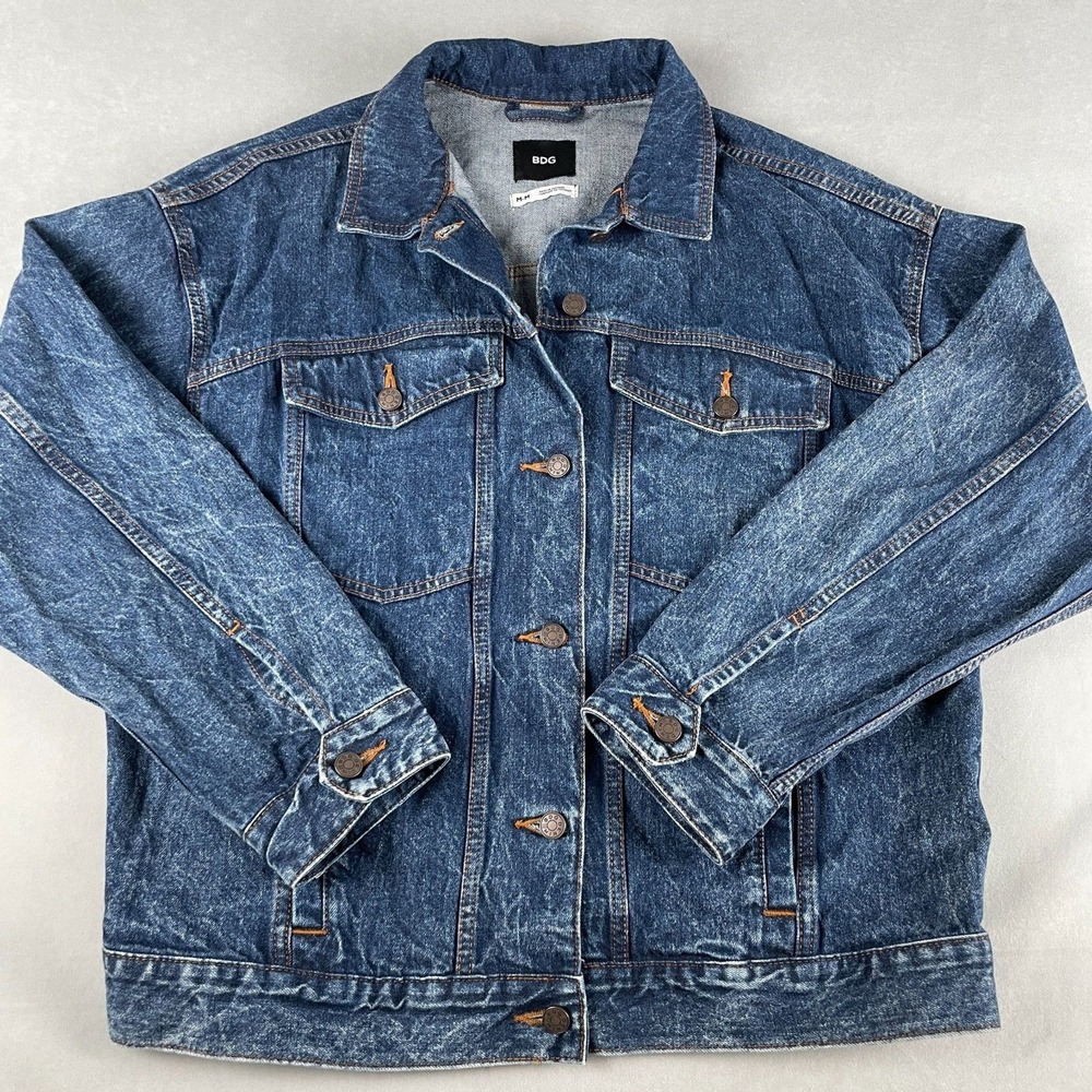 BDG Urban Outfitters Denim Trucker Jacket Mens M Blue Relaxed Fit‎ Casual EUC